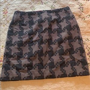 Boden sz 8 mini houndstooth skirt